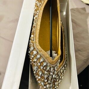Pretty Ballerinas Gold Embellished Flats
